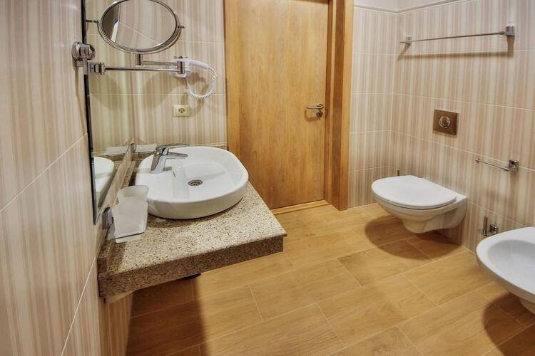 Отель Лермонт (Lermont Hotel)