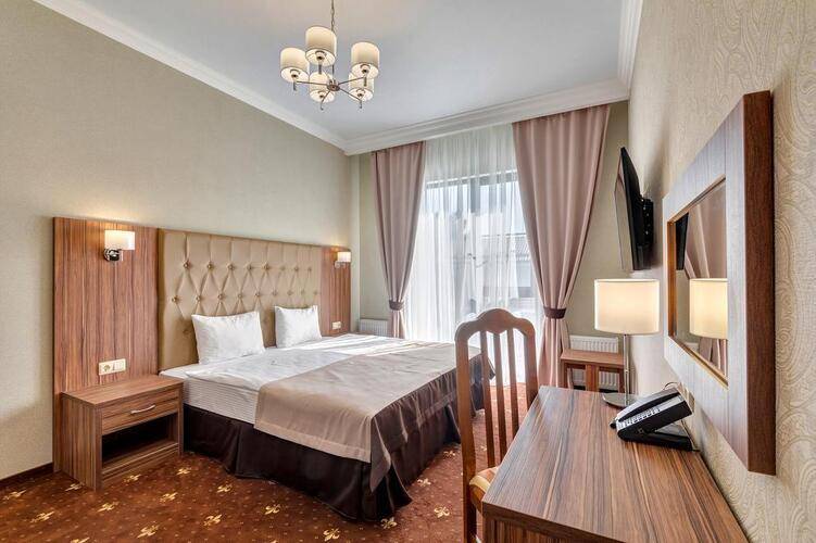 Мари Отель (Mari Hotel)