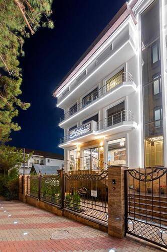 Мари Отель (Mari Hotel)