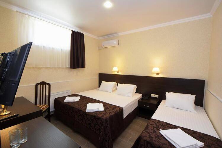 Оскар Отель (Oskar Hotel)