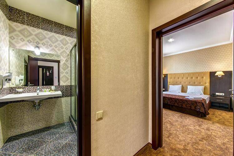 Оскар Отель (Oskar Hotel)