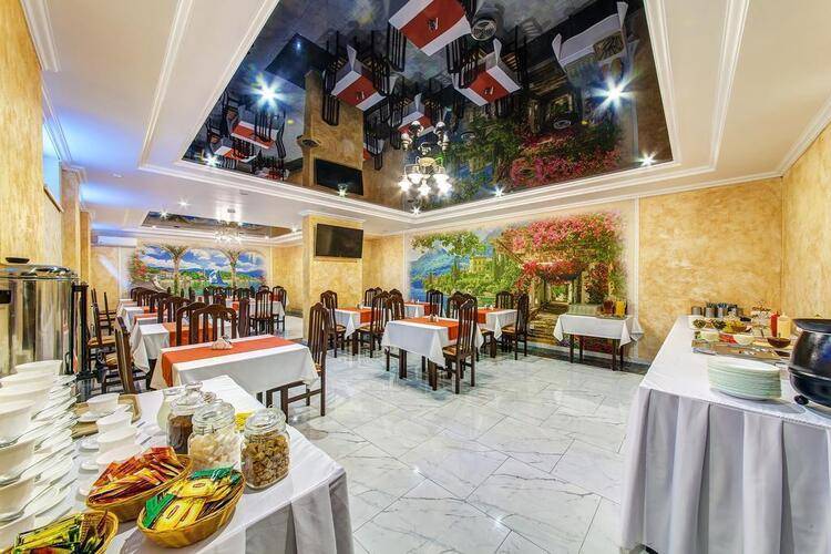 Оскар Отель (Oskar Hotel)