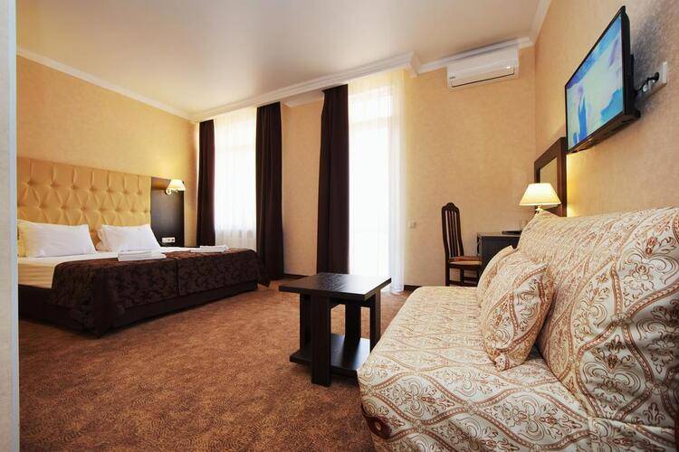 Оскар Отель (Oskar Hotel)