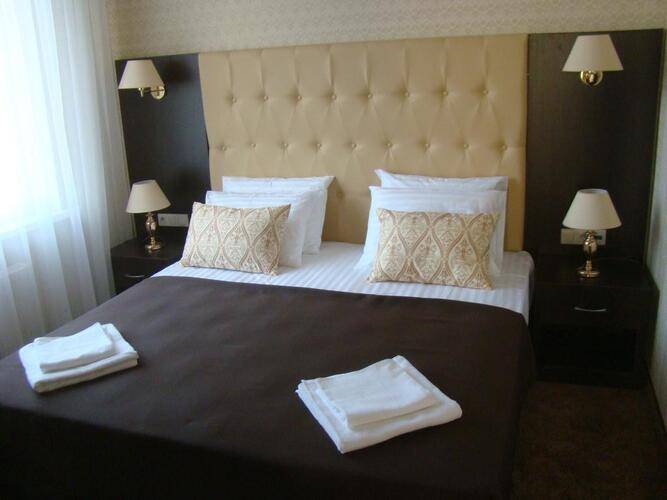 Оскар Отель (Oskar Hotel)