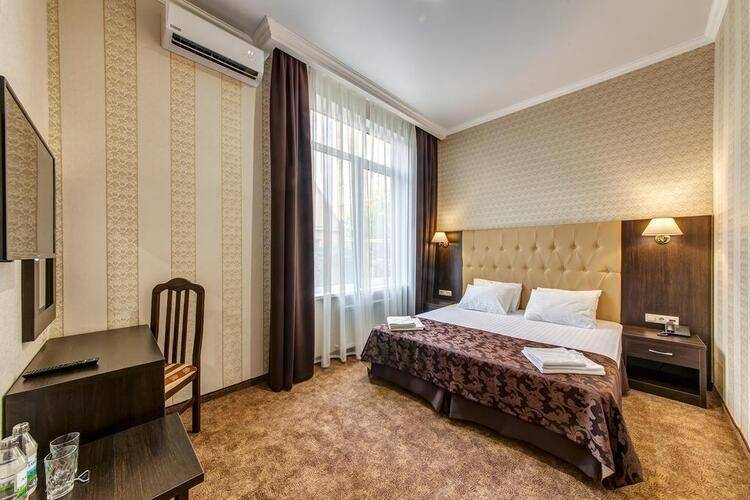 Оскар Отель (Oskar Hotel)
