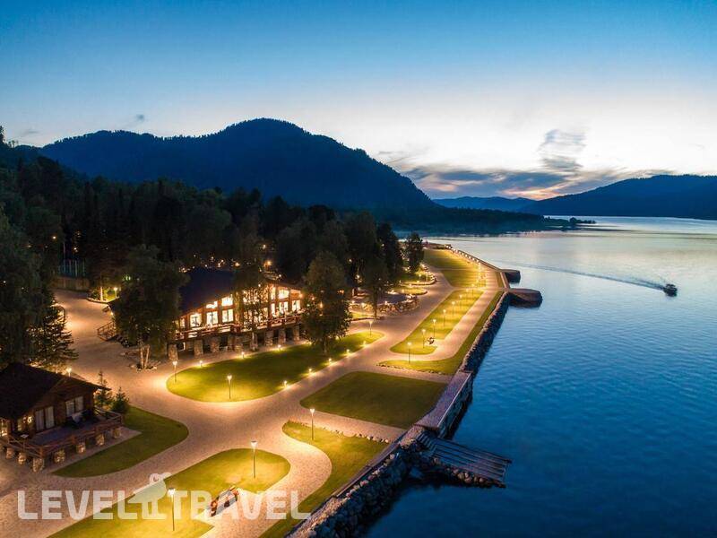 Алтай Вилладж Телецкое (Altay Village Teletskoe) 5* (Артыбаш, Россия), забронировать тур в отель – цены 2024, отзывы, фото номеров, рейтинг отеля.