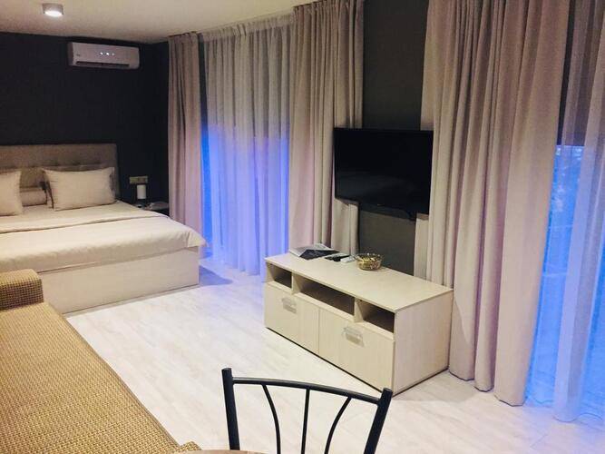 Center Plaza Apart Hotel