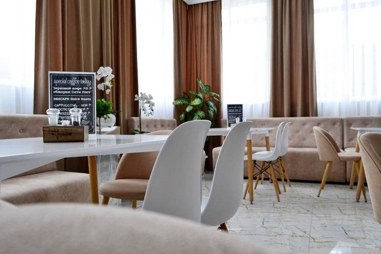Парк Хауз Отель (Park & House Hotel)
