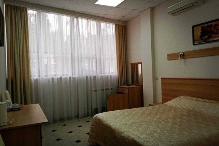 Гостиница Сокол