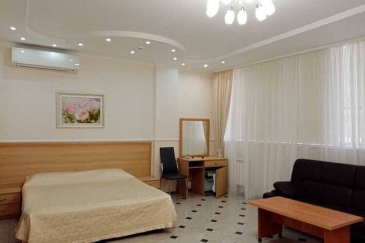 Гостиница Сокол