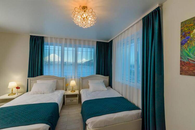 Ю Отель (Yu Hotel)