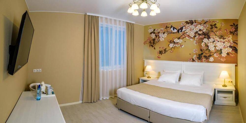 Ю Отель (Yu Hotel)