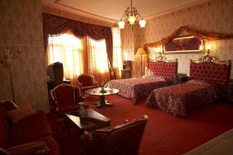 Grand Hotel De Londres