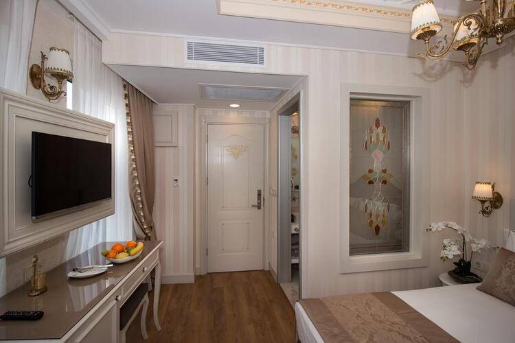 Istanbul Town Hotel
