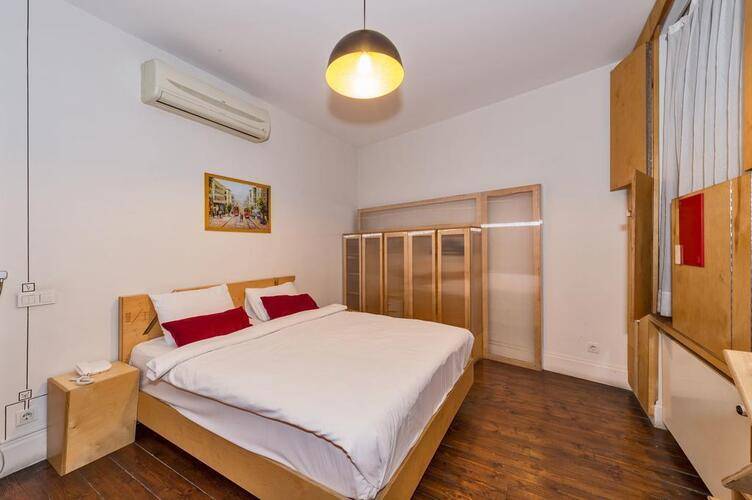 Hotel Next 2