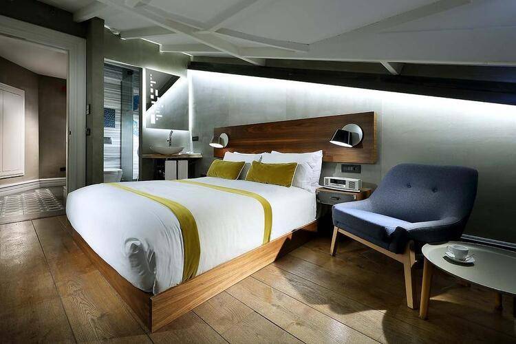 Ikonik The Public By Eurostars Hotel Company