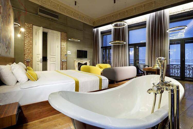 Ikonik The Public By Eurostars Hotel Company