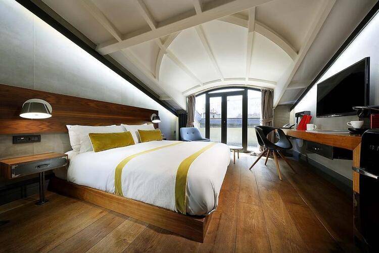 Ikonik The Public By Eurostars Hotel Company