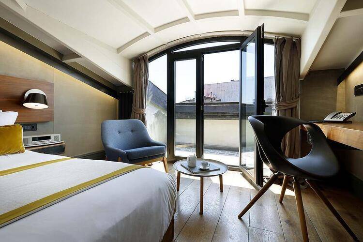 Ikonik The Public By Eurostars Hotel Company