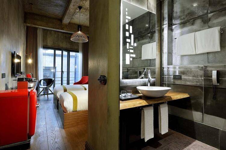 Ikonik The Public By Eurostars Hotel Company