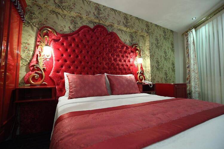Katelya Hotel
