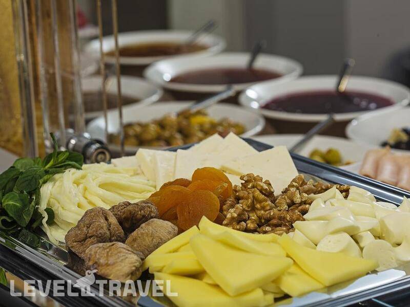 Фотография Meroddi Bagdatliyan Hotel