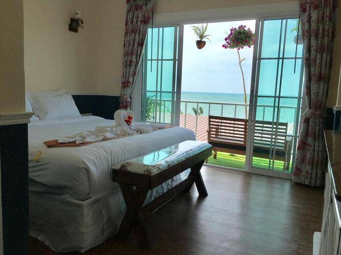 Paradise Beach Resort