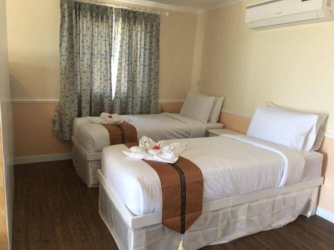 Paradise Beach Resort
