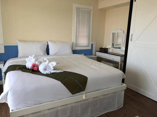 Paradise Beach Resort