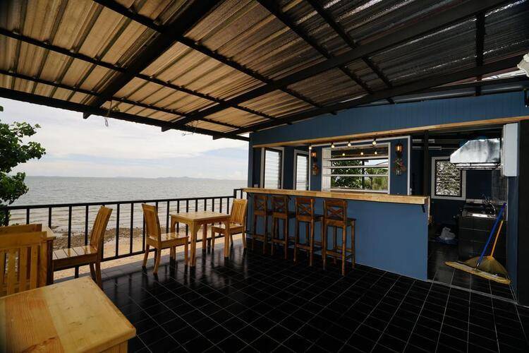 Paradise Beach Resort