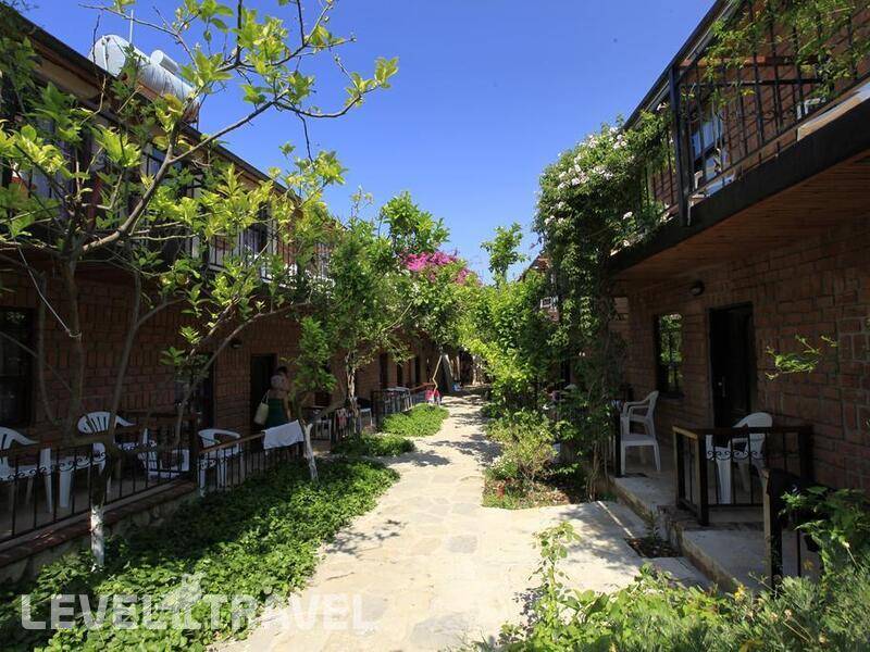 Фотография Leda Beach Hotel