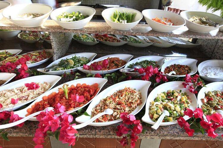 Leda Beach Hotel
