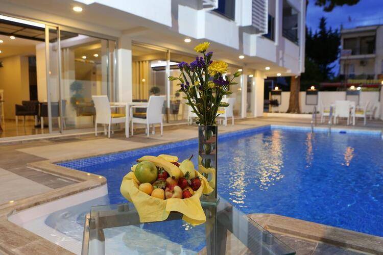 Lets Stay Boutique Hotel