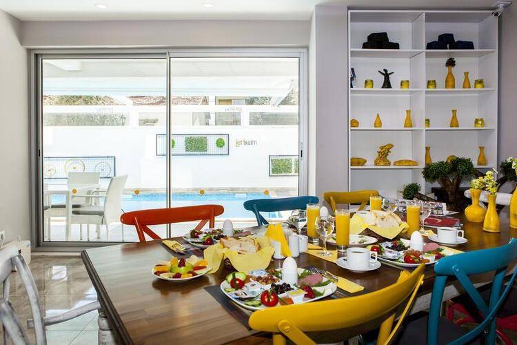 Lets Stay Boutique Hotel