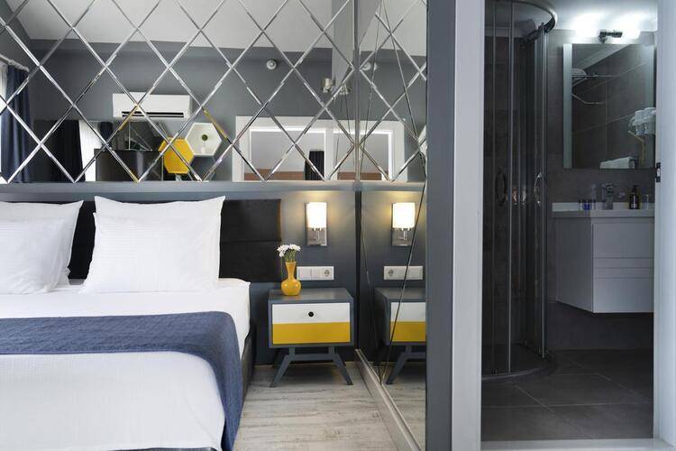 Lets Stay Boutique Hotel