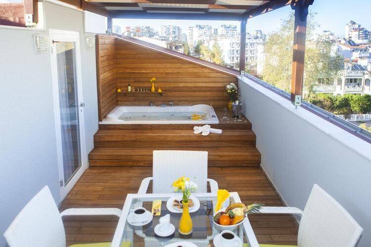 Lets Stay Boutique Hotel
