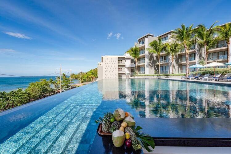 Oceanfront Beach Resort & Spa