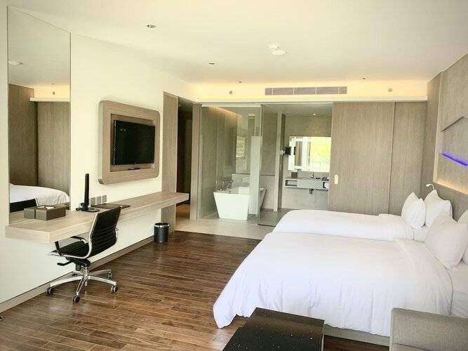 Oceanfront Beach Resort & Spa