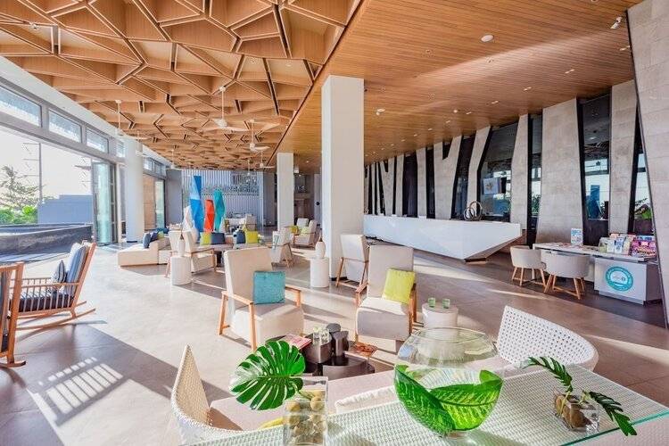 Oceanfront Beach Resort & Spa