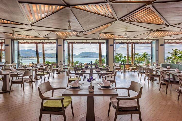 Oceanfront Beach Resort & Spa