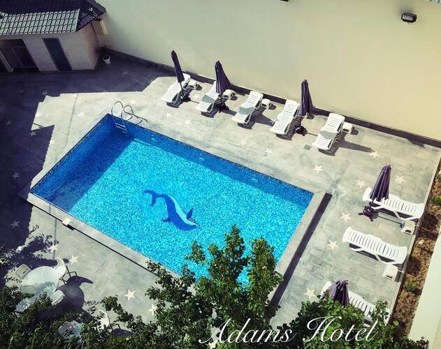 Adams Hotel