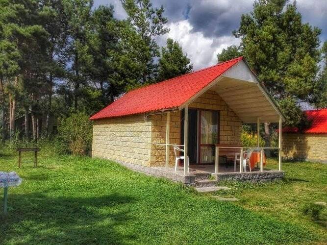 Sevan Lake Cottages
