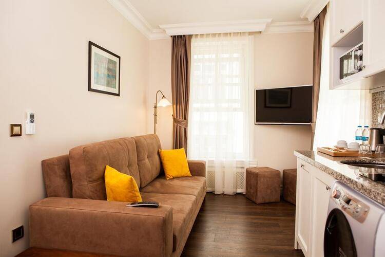 Meroddi Pera Hotel