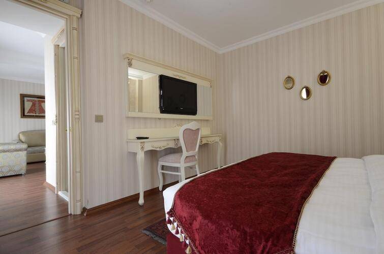 Muyan Suites