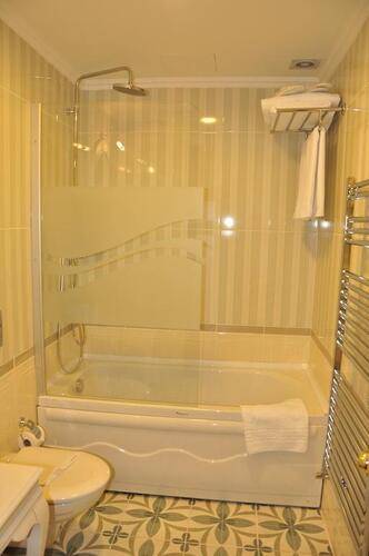 Muyan Suites