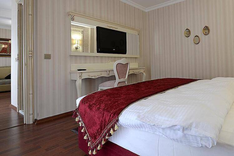 Muyan Suites
