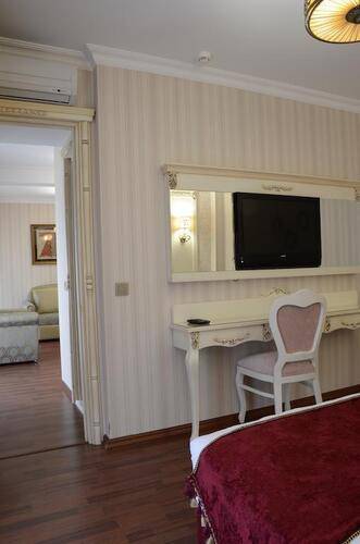 Muyan Suites