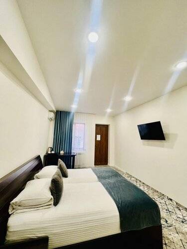 Fortune Hotel