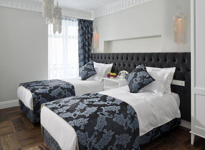 Next House Pera Hotel