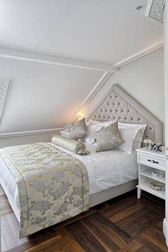 Next House Pera Hotel